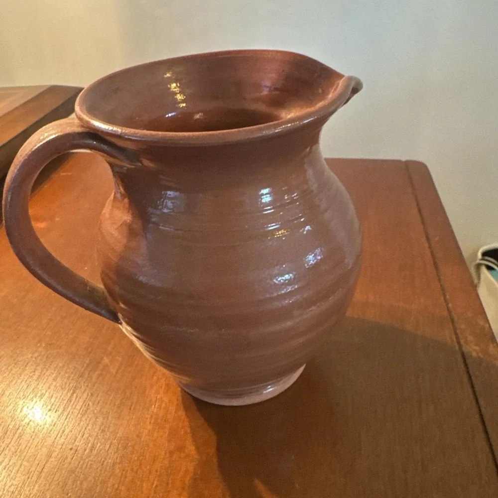 Old Sturbridge Village VTG Pottery Pitcher Creamer‎